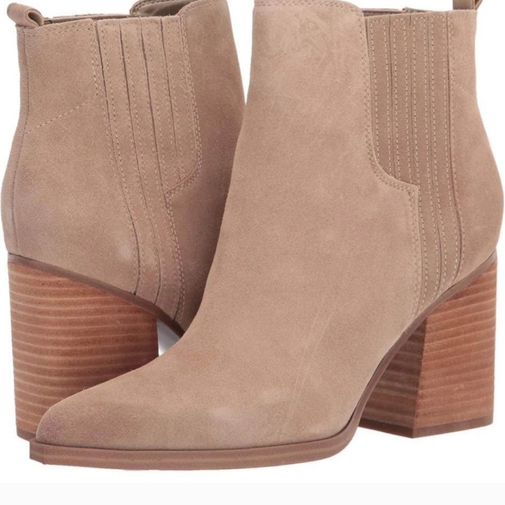 Marc Fisher Tan Ankle Booties - Picture 1 of 11